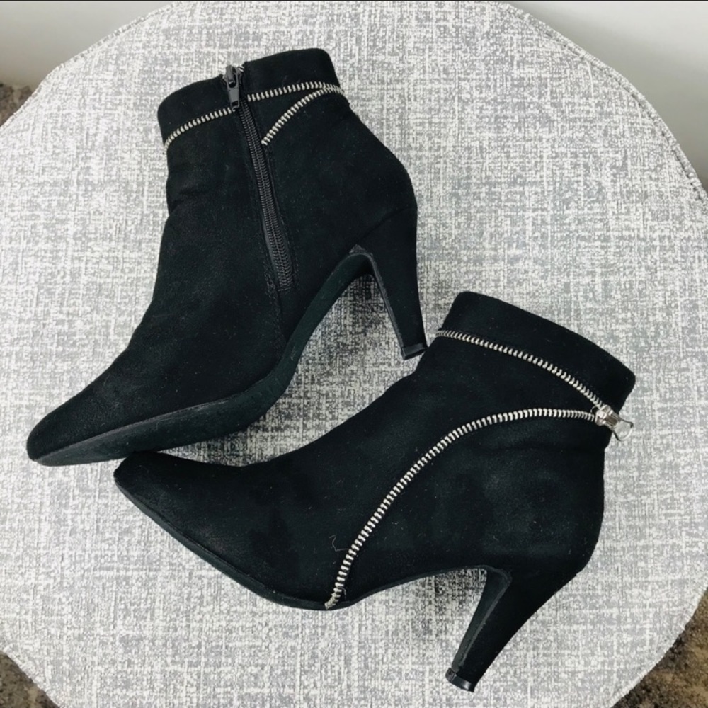 Rialto “Taffy” Ankle Boots